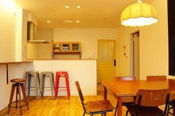 Hostel The Next Door Lower East Nine *