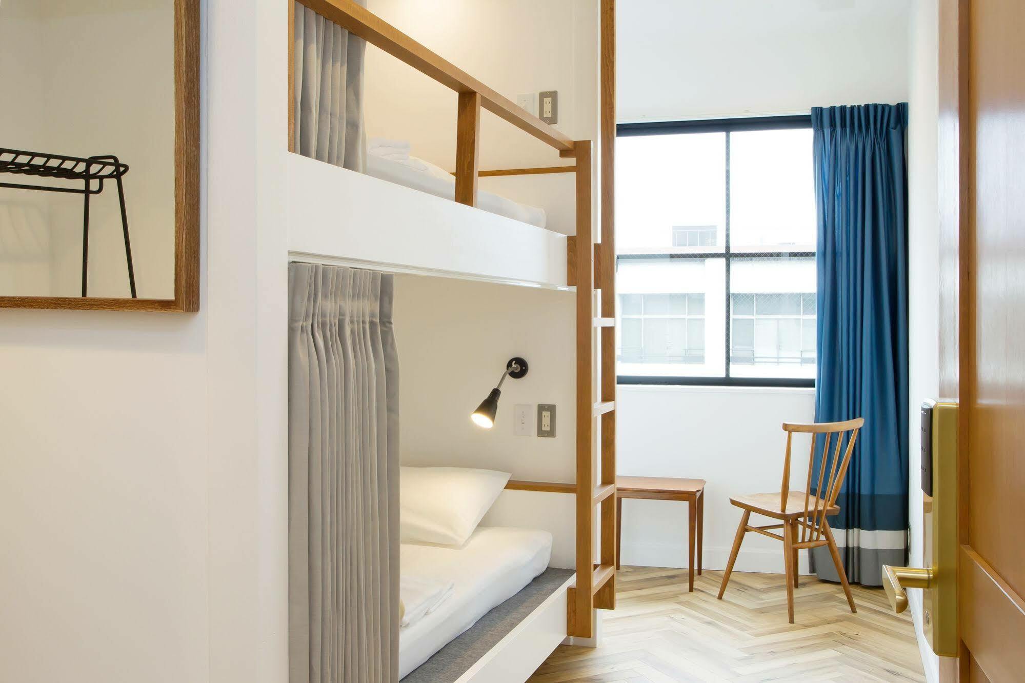 Hostel The Next Door Lower East Nine